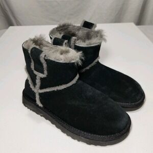 Ugg‎ Boots Womens Sz 5 Short Classic Mini Spill Seam Boot Bootie Leather Women's